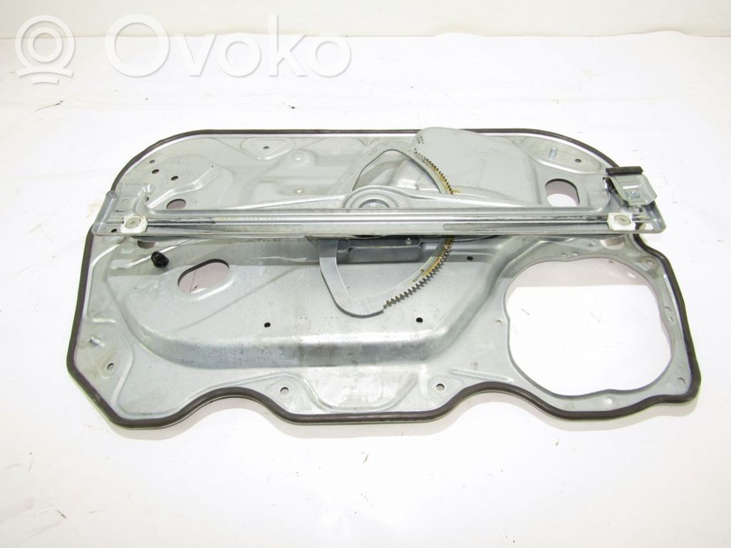Ford Focus Etuikkunan nostomekanismi ilman moottoria 