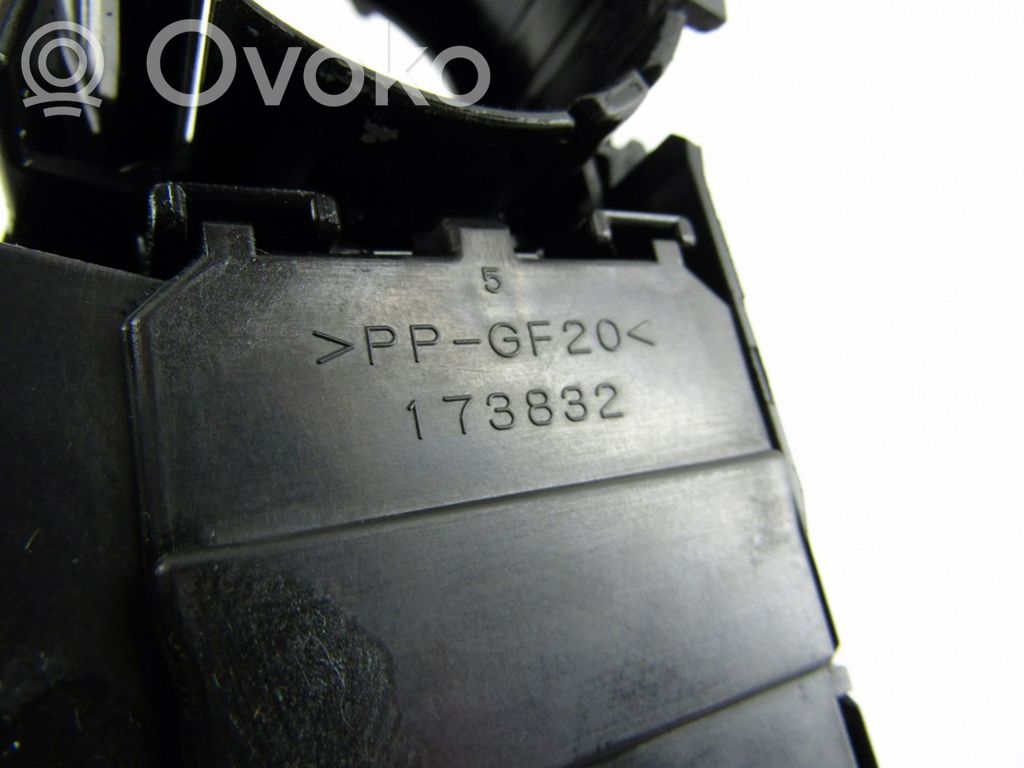 Interruptor de luz   0518017F423,173832