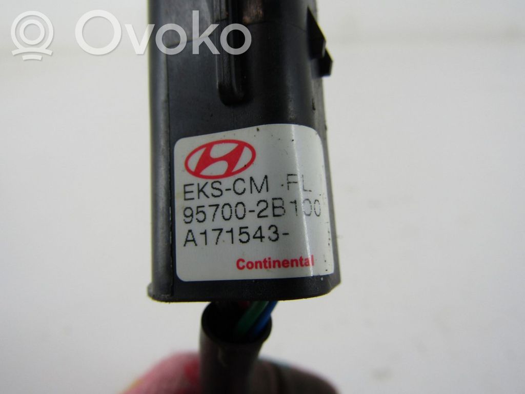 Senzor de parcare PDC   957002B100