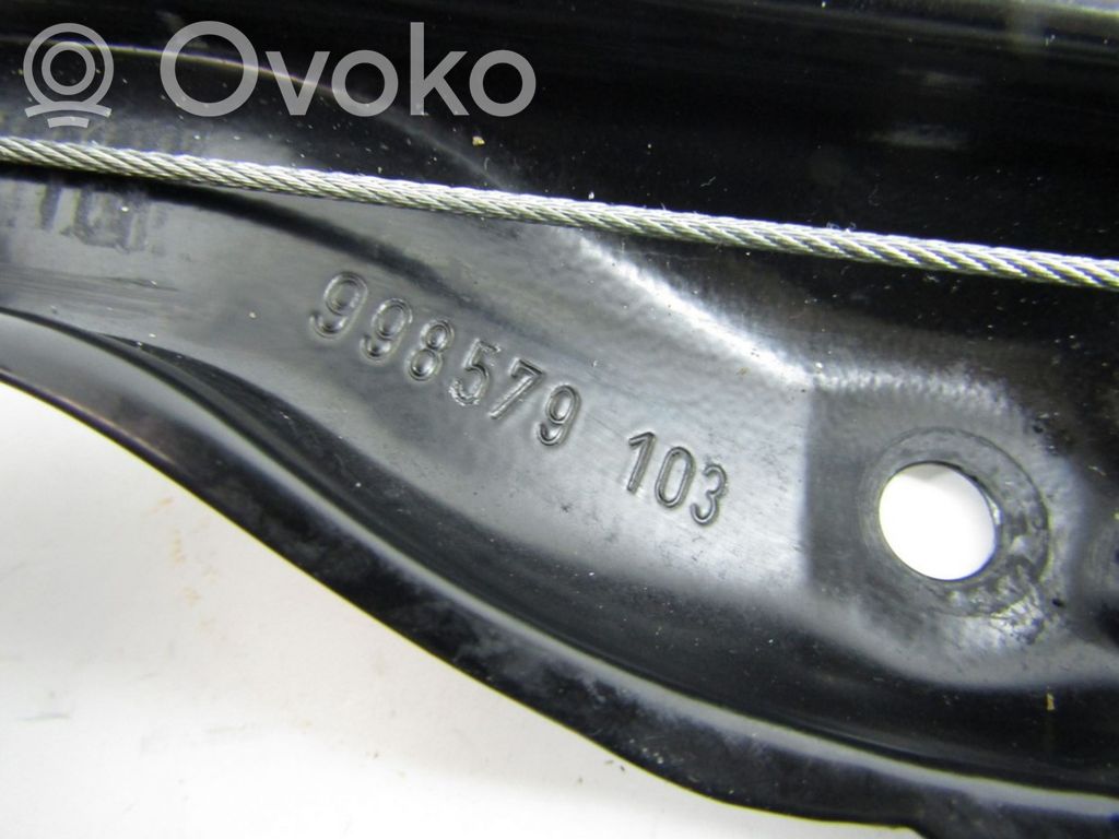 Volkswagen Golf Plus Takaikkunan nostomekanismi ilman moottoria 