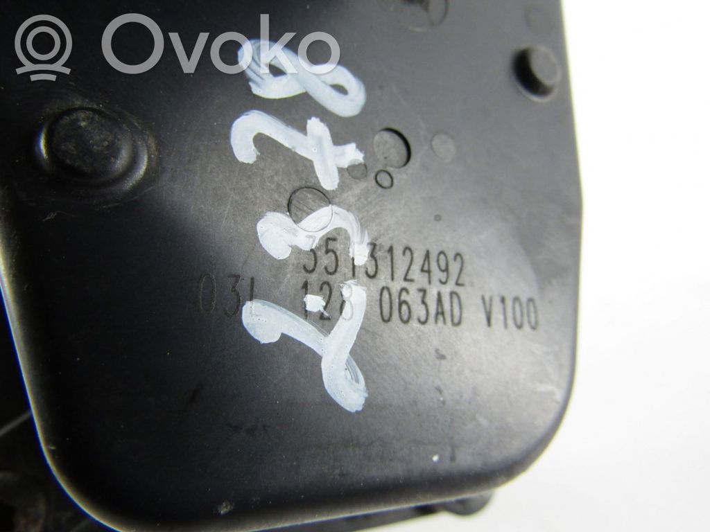 Skoda Praktik (5J8) Válvula de mariposa eléctrica 