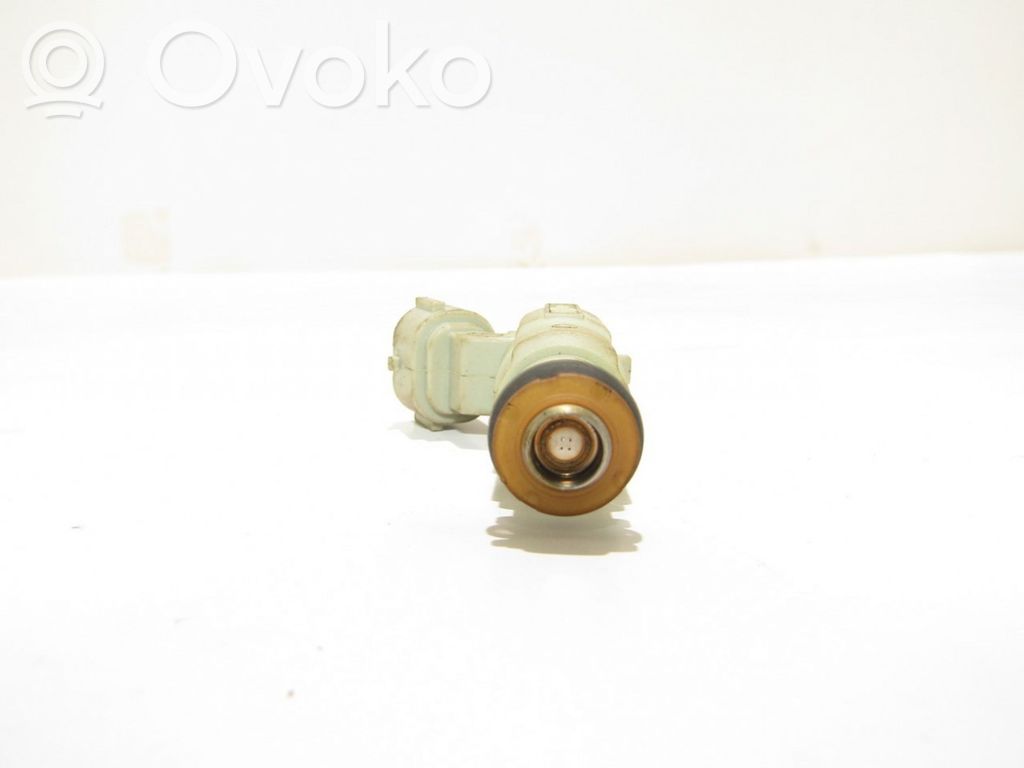 Injecteur de carburant   3531004000