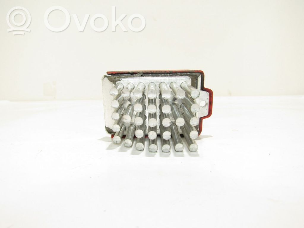 Volkswagen Golf IV Relais de commande ventilateur chauffage 
