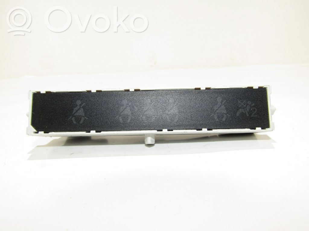 Muu kojelauta   9664447680