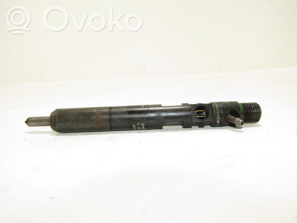 Fuel injector   1S4Q9F593AF