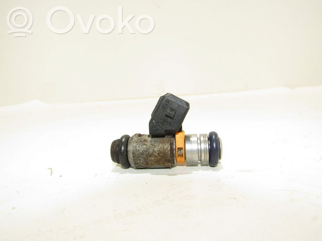 Inyector de combustible   KODO