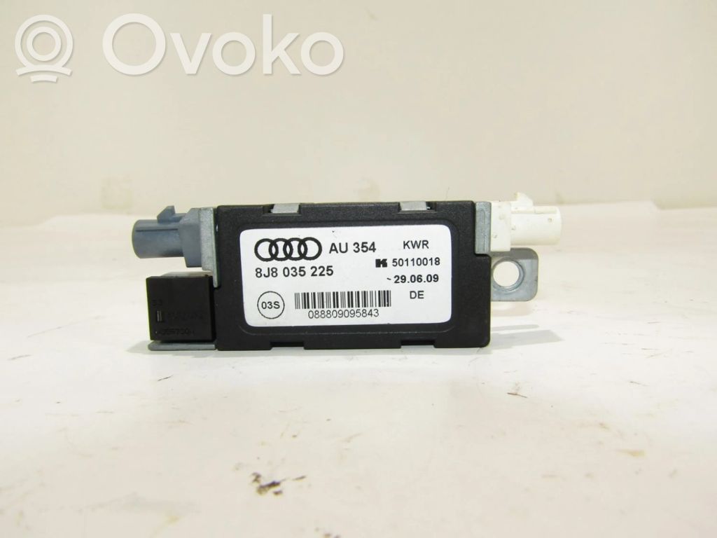 Audi TT TTS Mk2 Pystyantennivahvistin 