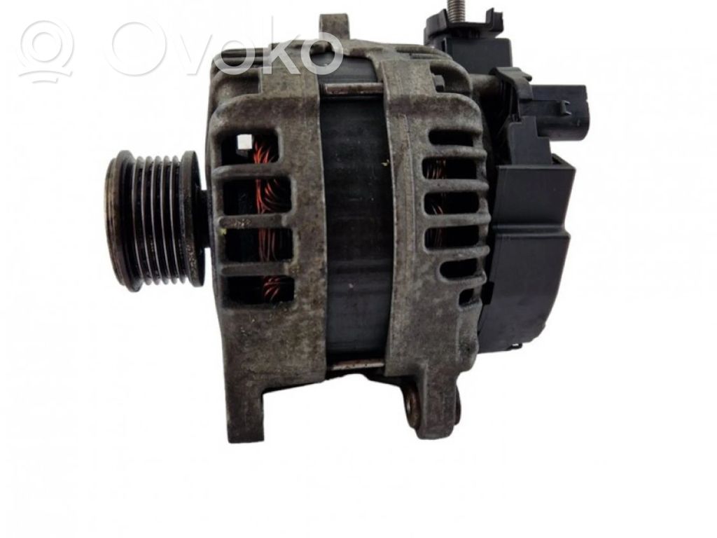 Alternador   A0009063822,125711043