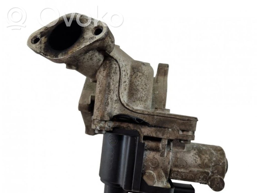 Volkswagen PASSAT B6 Válvula EGR 