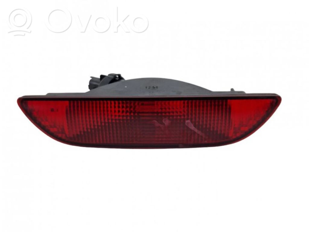 Nissan Note (E11) Papildu bremžu signāla lukturis 