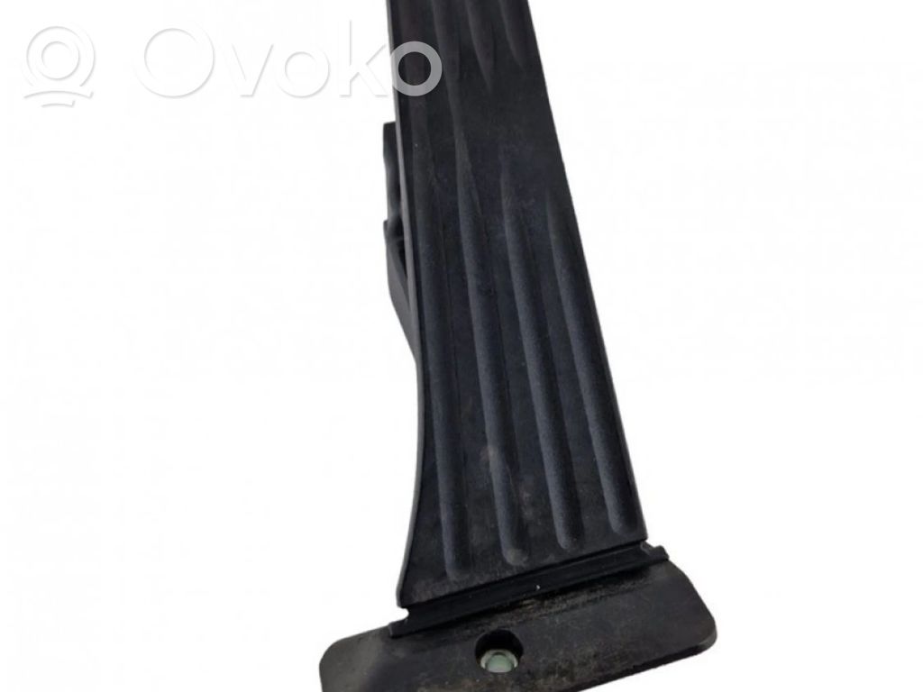 Pedale dell’acceleratore   6789529