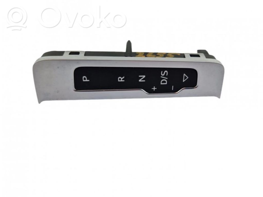 Muu kojelauta   8V2713463B