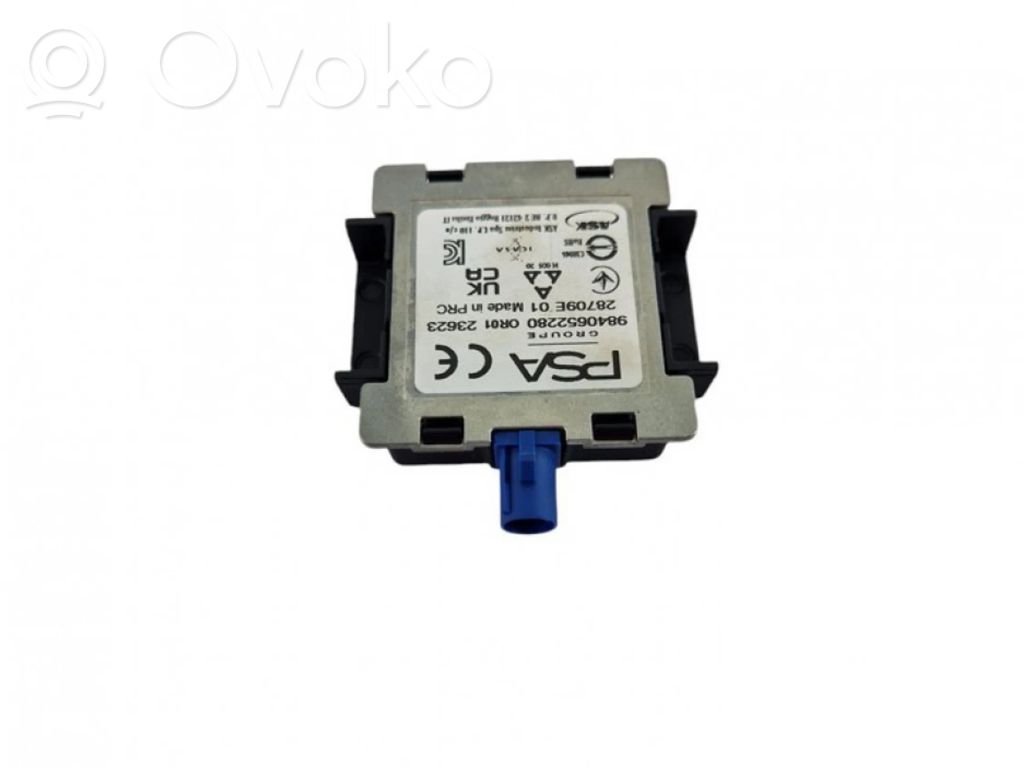 Opel Corsa F Amplificatore antenna 