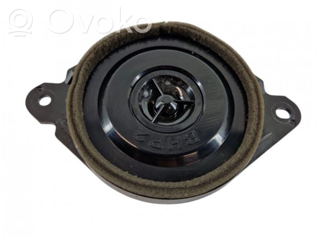 Mazda 3 III Front door speaker 