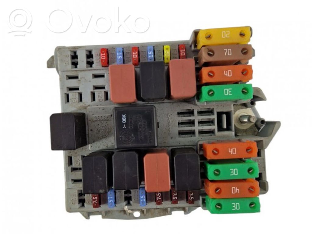 Fiat Linea Fuse module 