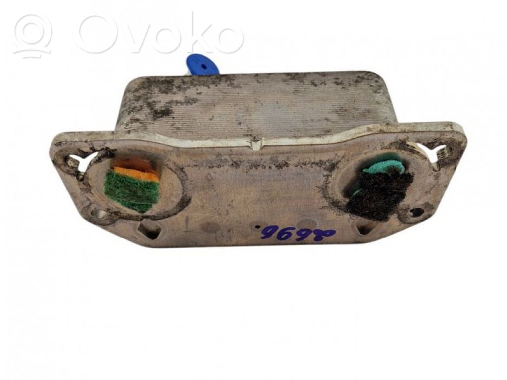 Halterung Ölfilter / Ölkühler   31368636