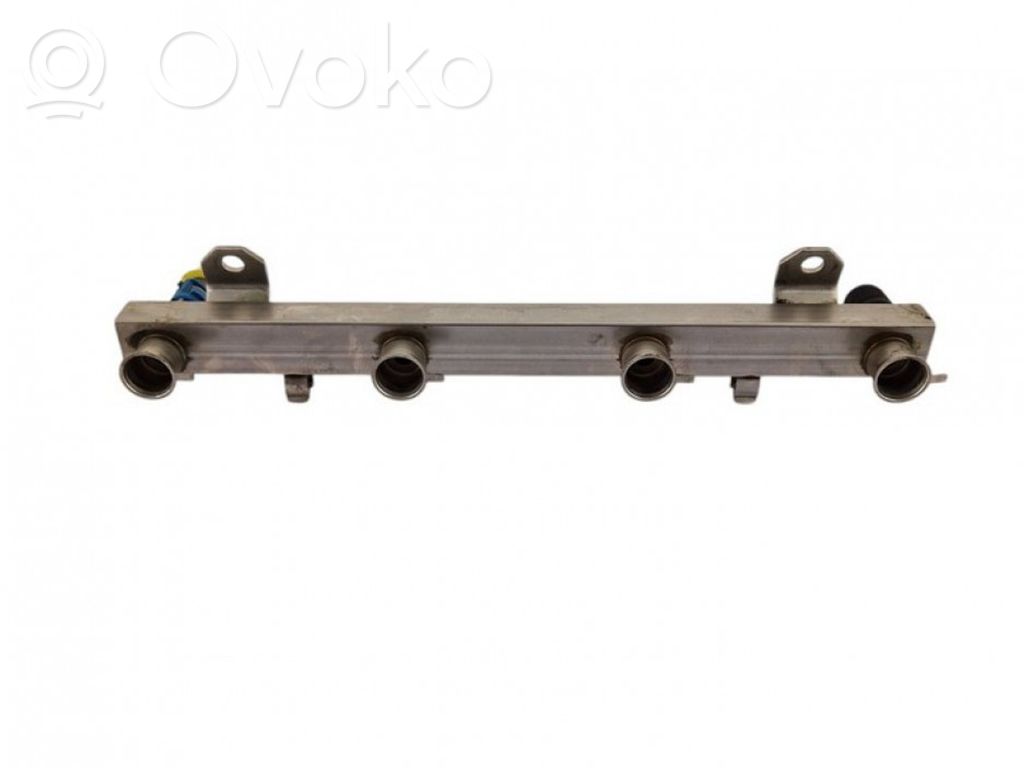 Opel Corsa D Rampă alimentare injectoare