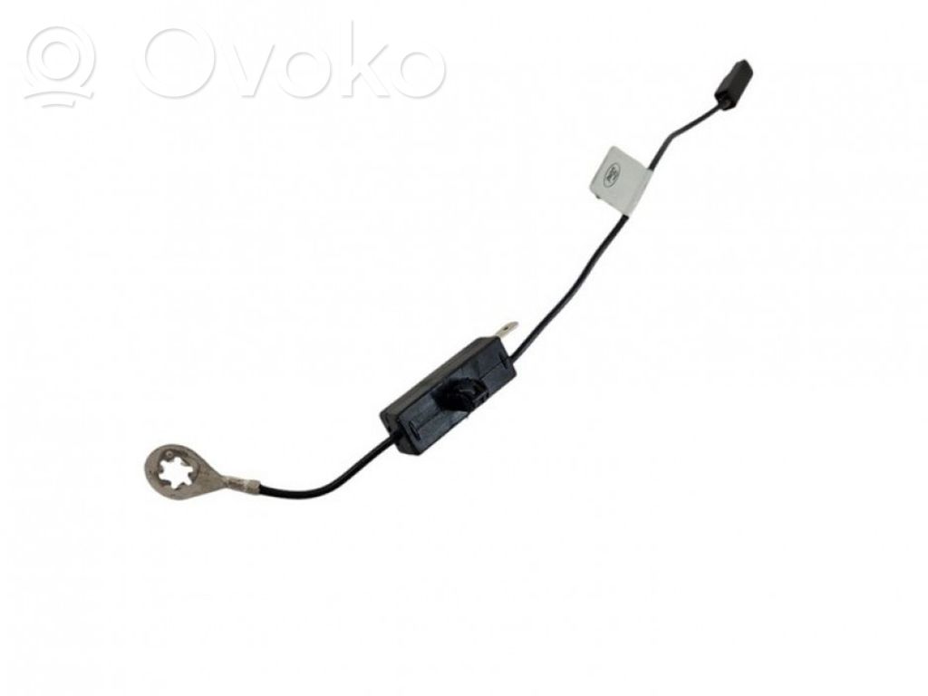 Ford Kuga I Antena radiowa 