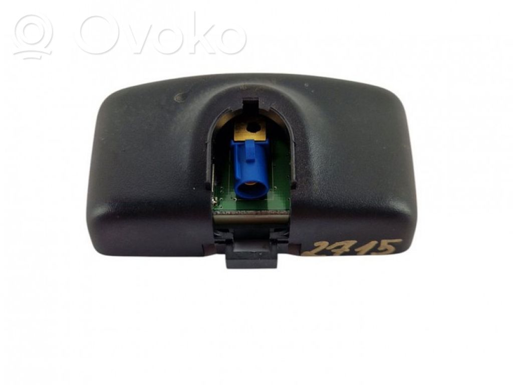 Ford Kuga I GPS-pystyantenni 