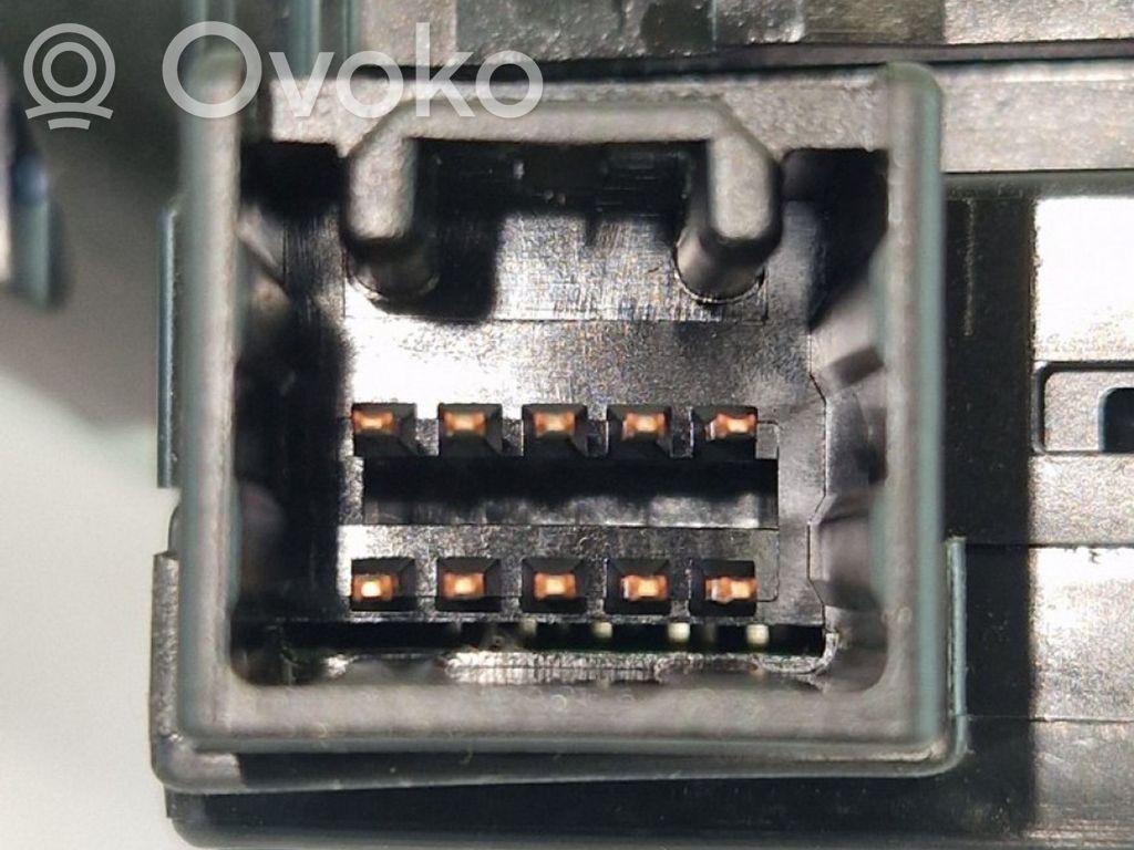 Mitsubishi Outlander Interruptor de luz 
