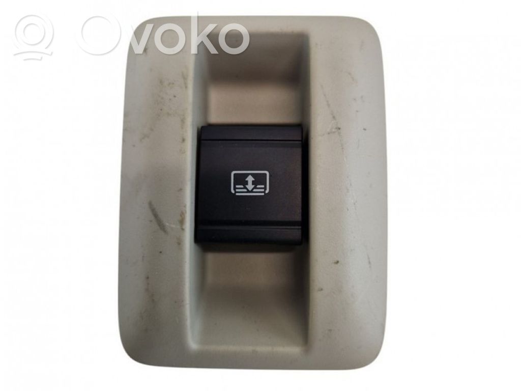 Autres commutateurs / boutons / leviers   8608A367
