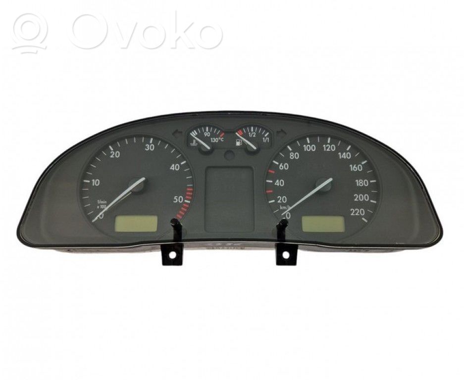 Volkswagen PASSAT B5 Vitezometru (grup de instrumente) 