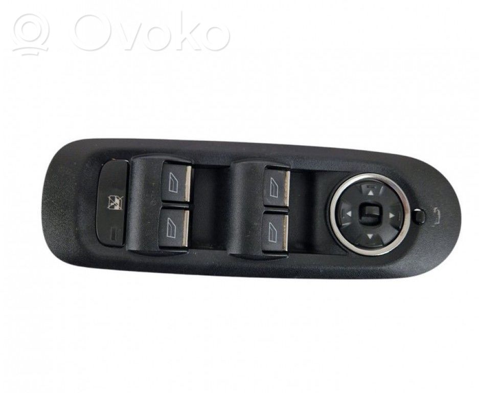 Comutator comandă geamuri electrice   7S7T14A132BC