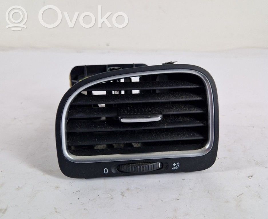 Volkswagen Golf VI Rejilla de ventilación central del panel 