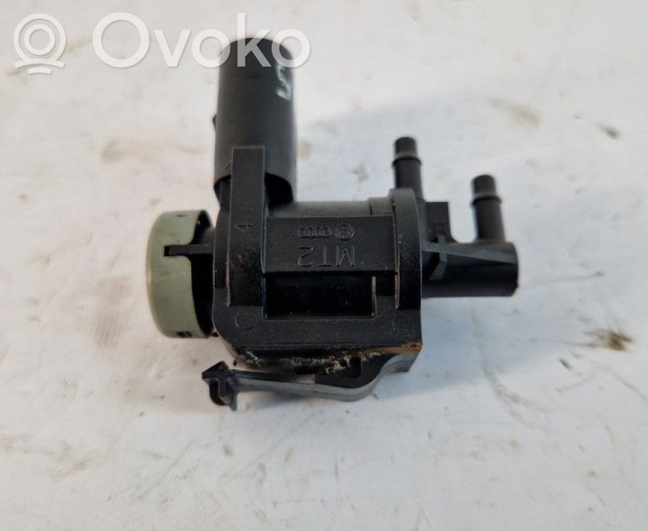 Electroválvula del turbo   1K0906283A