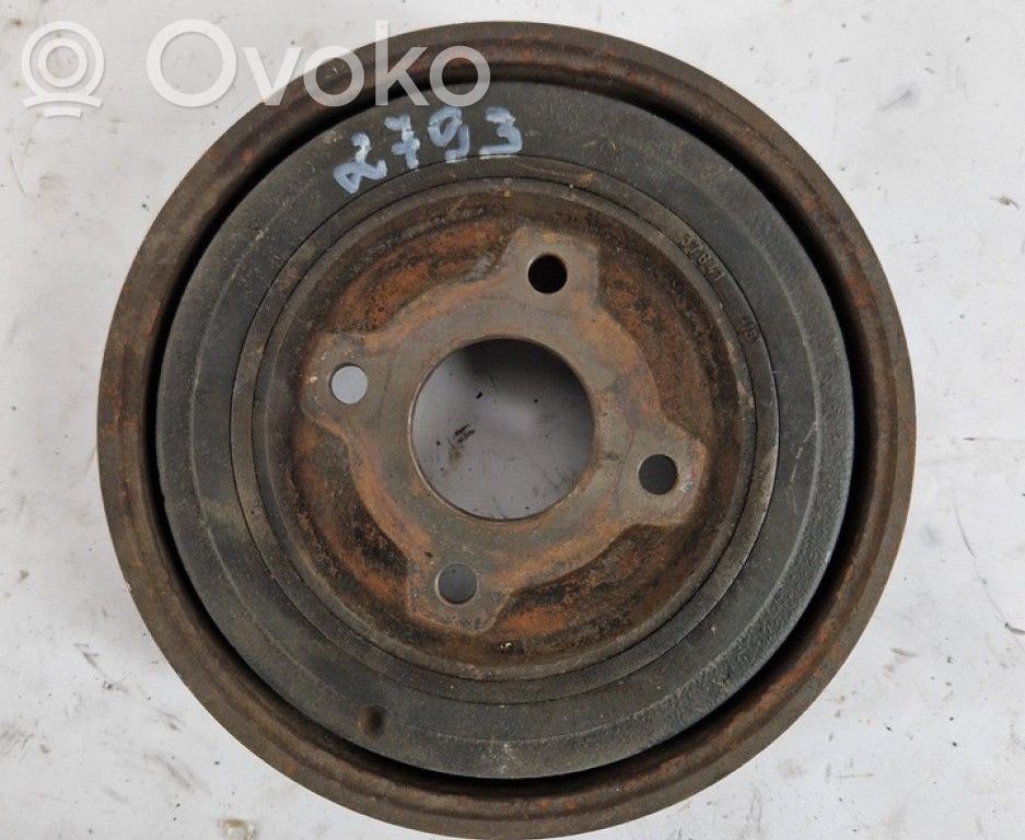 Kampiakselin vauhtipyörä   503C2034F