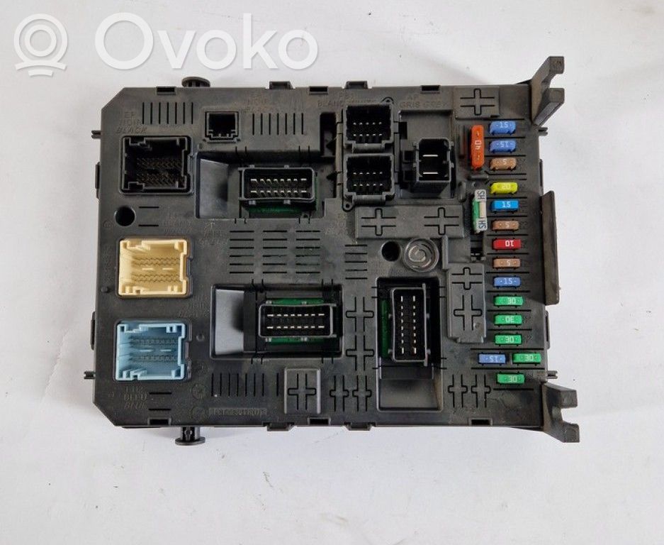 Peugeot 407 Comfort/convenience module 