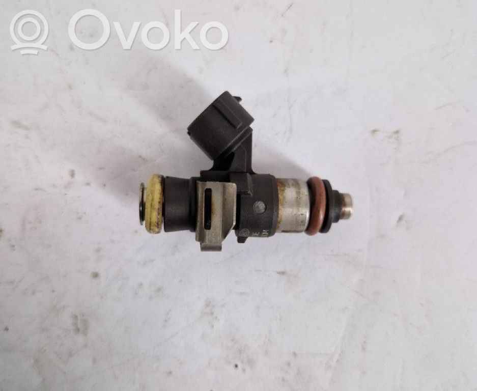 Volkswagen Caddy Inyector de combustible 