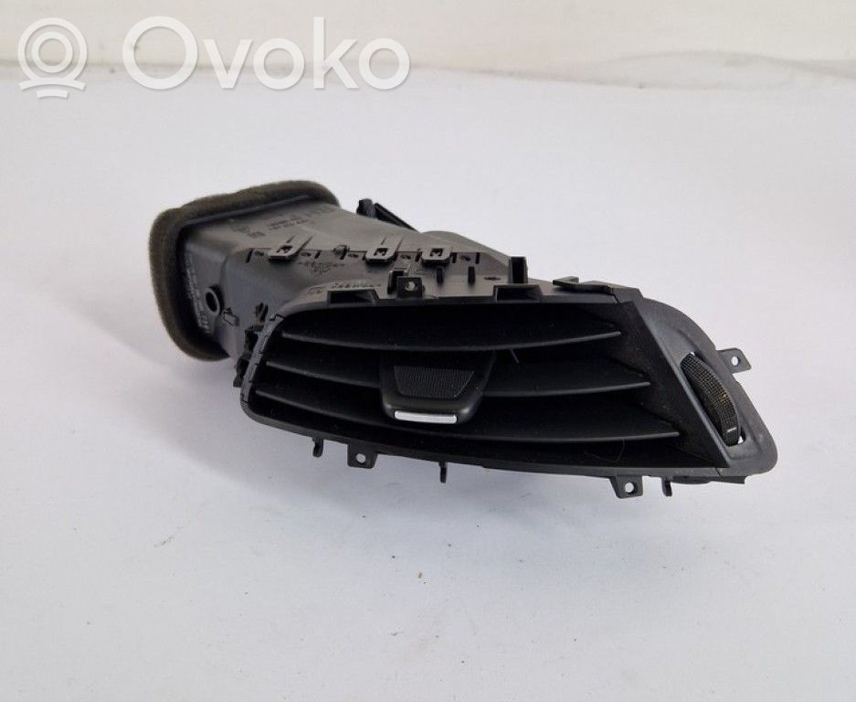 Opel Zafira C Luftausströmer Lüftungsdüse Luftdüse Mitte 