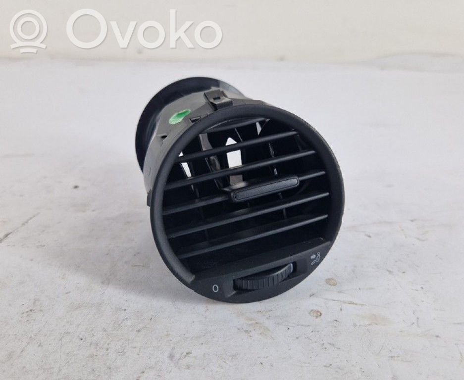 Volkswagen Caddy Grilă ventilație centrală 