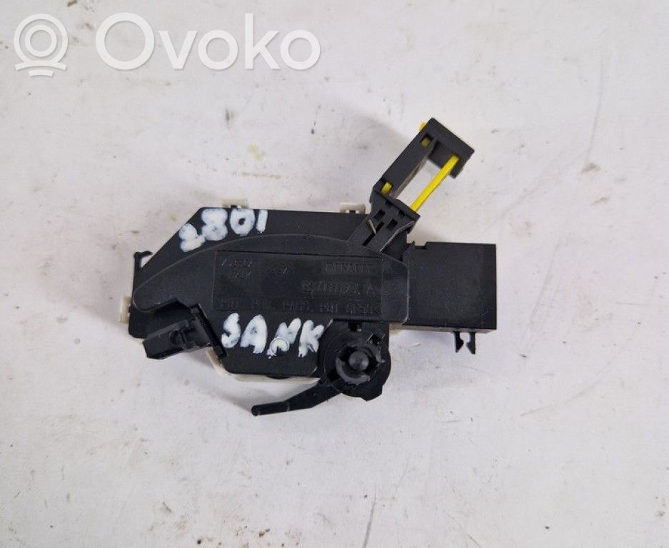 Renault Kadjar Czujnik położenia pedału sprzęgła 