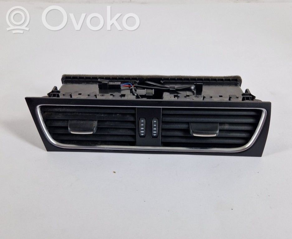 Audi A4 S4 B8 8K Griglia di ventilazione centrale cruscotto 