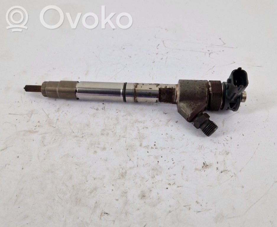 KIA Sorento Injector combustibil 