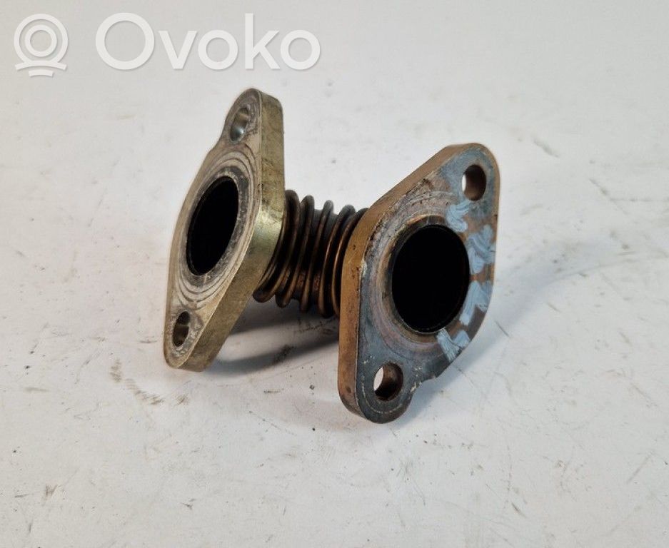 Mercedes-Benz C W204 Conductă/furtun supapă EGR 