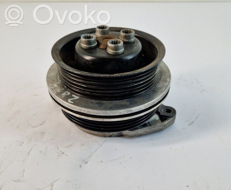 Volkswagen Touran I Vesipumppu 