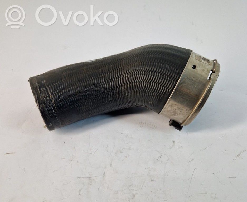 Volvo V40 Furtun/conductă intercooler 