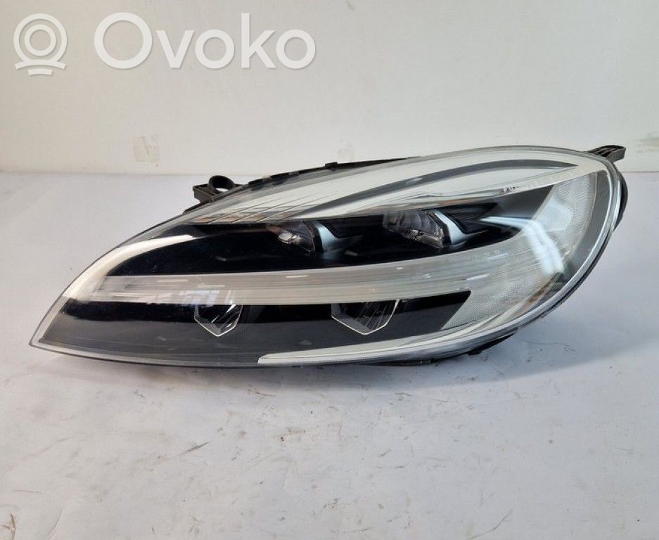 Volvo V40 Headlight/headlamp 