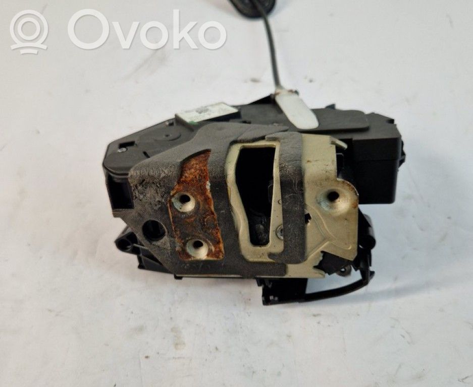 Ford Mondeo MK V Etuoven lukko 