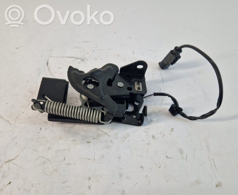 BMW 1 F20 F21 Spyna variklio dangčio 