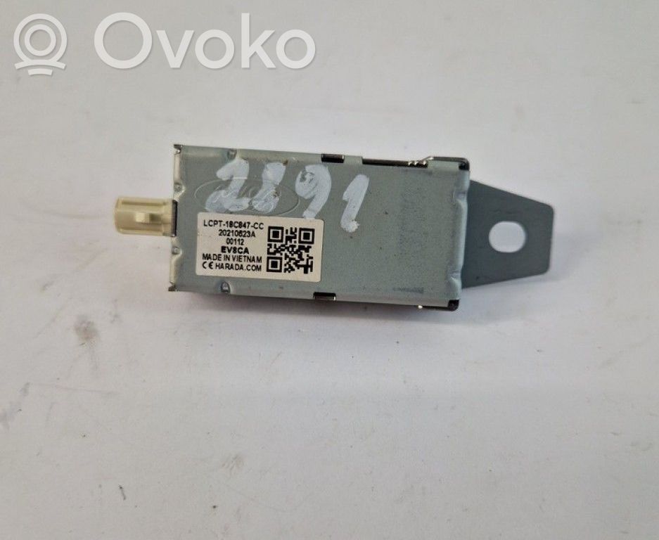 Ford Puma Antenos stiprintuvas 