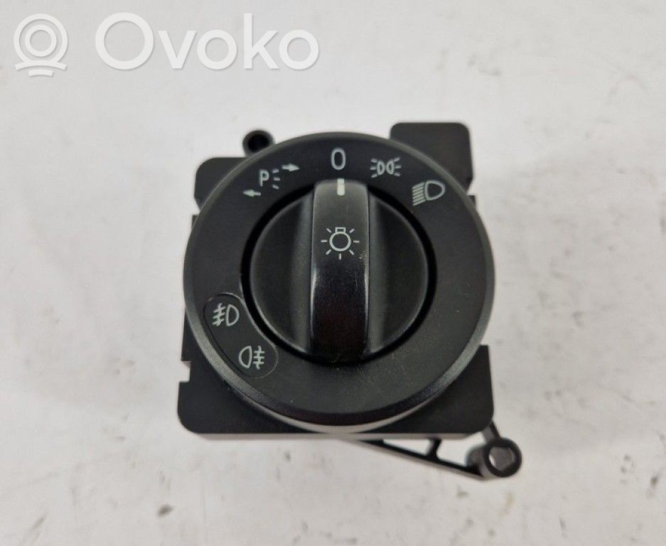 Mercedes-Benz Sprinter W906 Interruptor de luz 