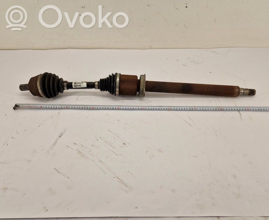 Volvo V40 Priekinis pusašis 