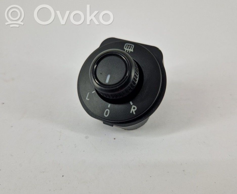 Volkswagen Polo V 6R Interruptor del espejo lateral 