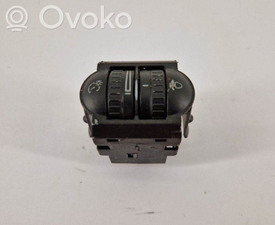 Volkswagen Golf V Interruptor de control del panel de luces 
