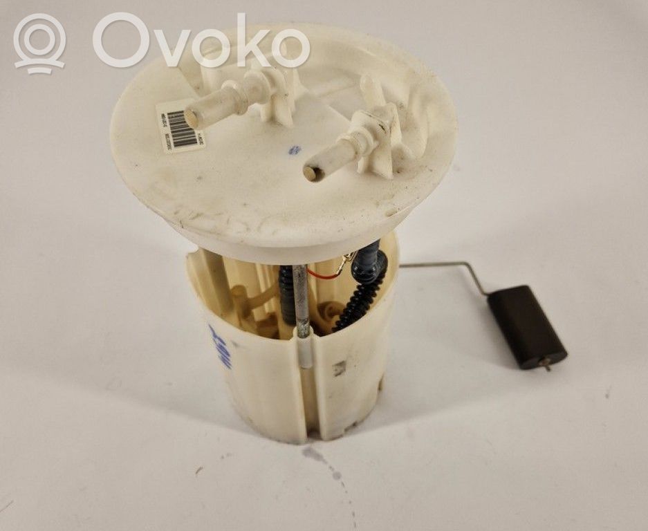 Volvo V40 Bomba interna de combustible 