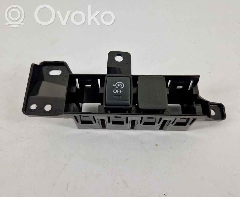 Nissan X-Trail T32 Interruttore a pulsante start e stop motore 